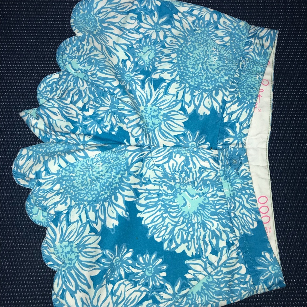 NWOT Lilly Pulitzer Buttercup Shorts